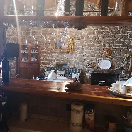 La Casa Ecchjia. La Casa Vecchia. דירה Telti