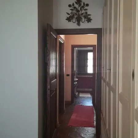 La Casa Ecchjia. La Casa Vecchia. דירה Telti