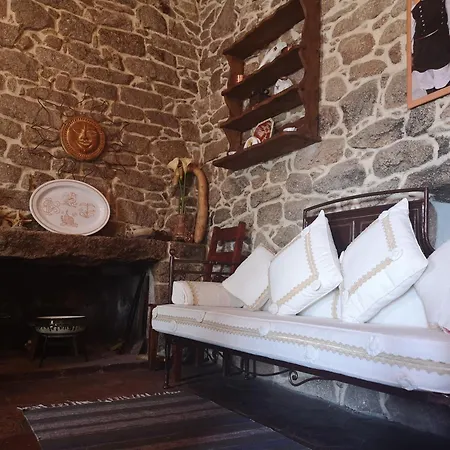La Casa Ecchjia. La Casa Vecchia. Telti